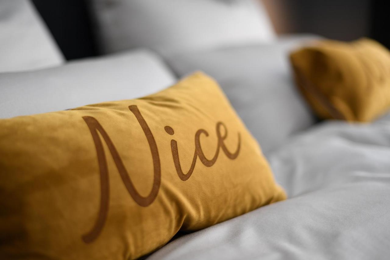 Hotel Nice ラウプハイム エクステリア 写真